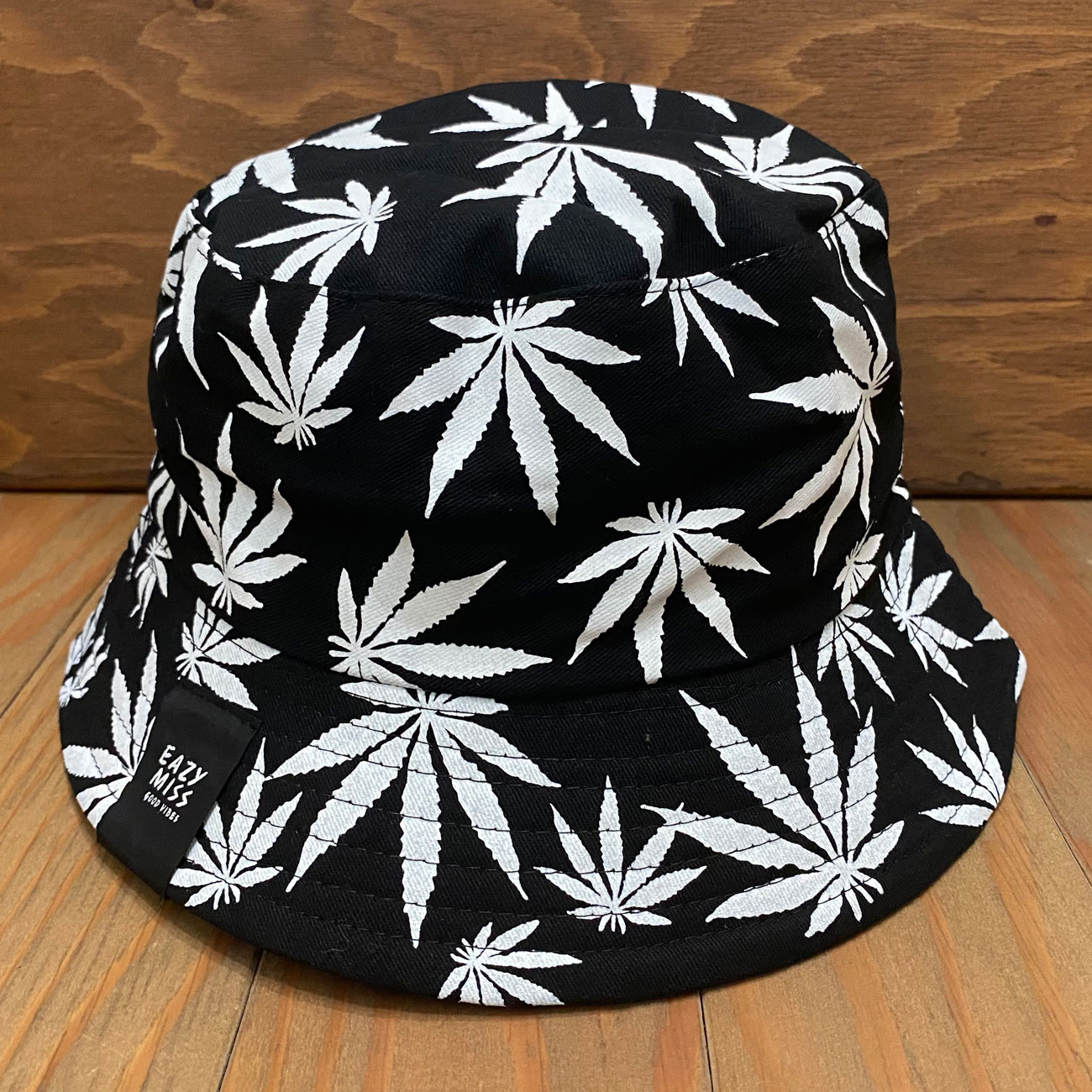 EAZY M!SS CANNABIS REVERSIBLE HAT