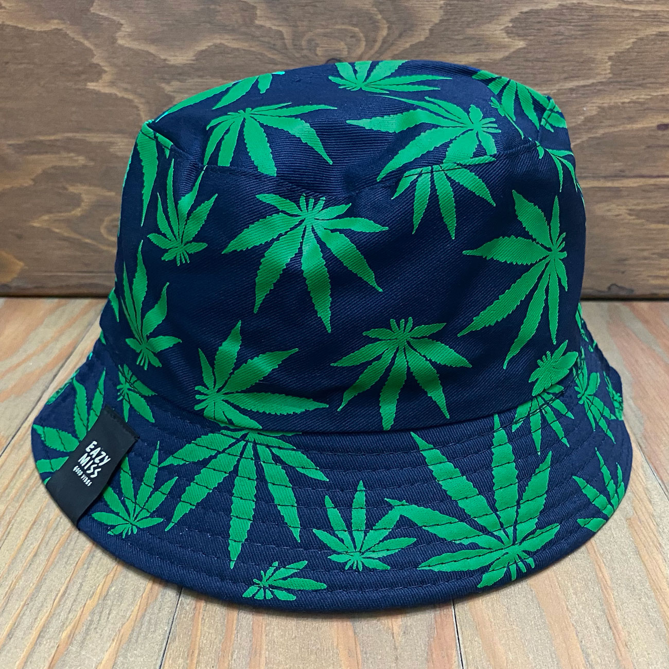 EAZY M!SS CANNABIS REVERSIBLE HAT