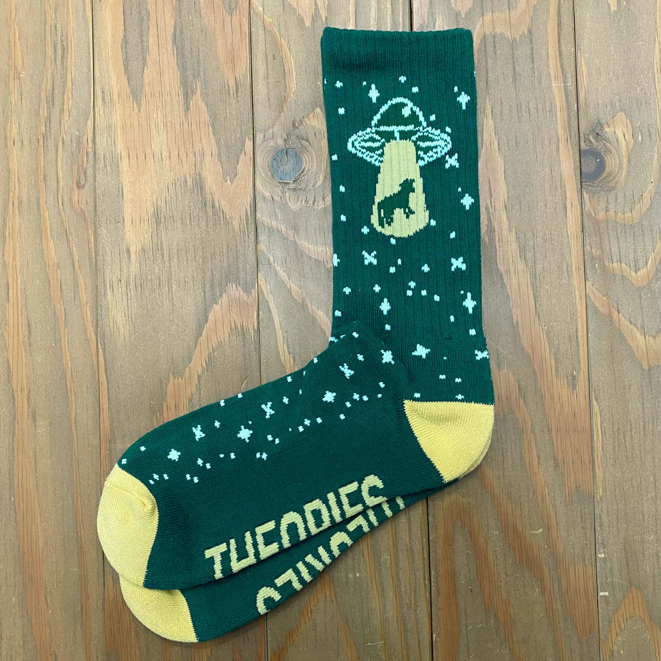 THEORIES ABUDUCTION CREW SOX