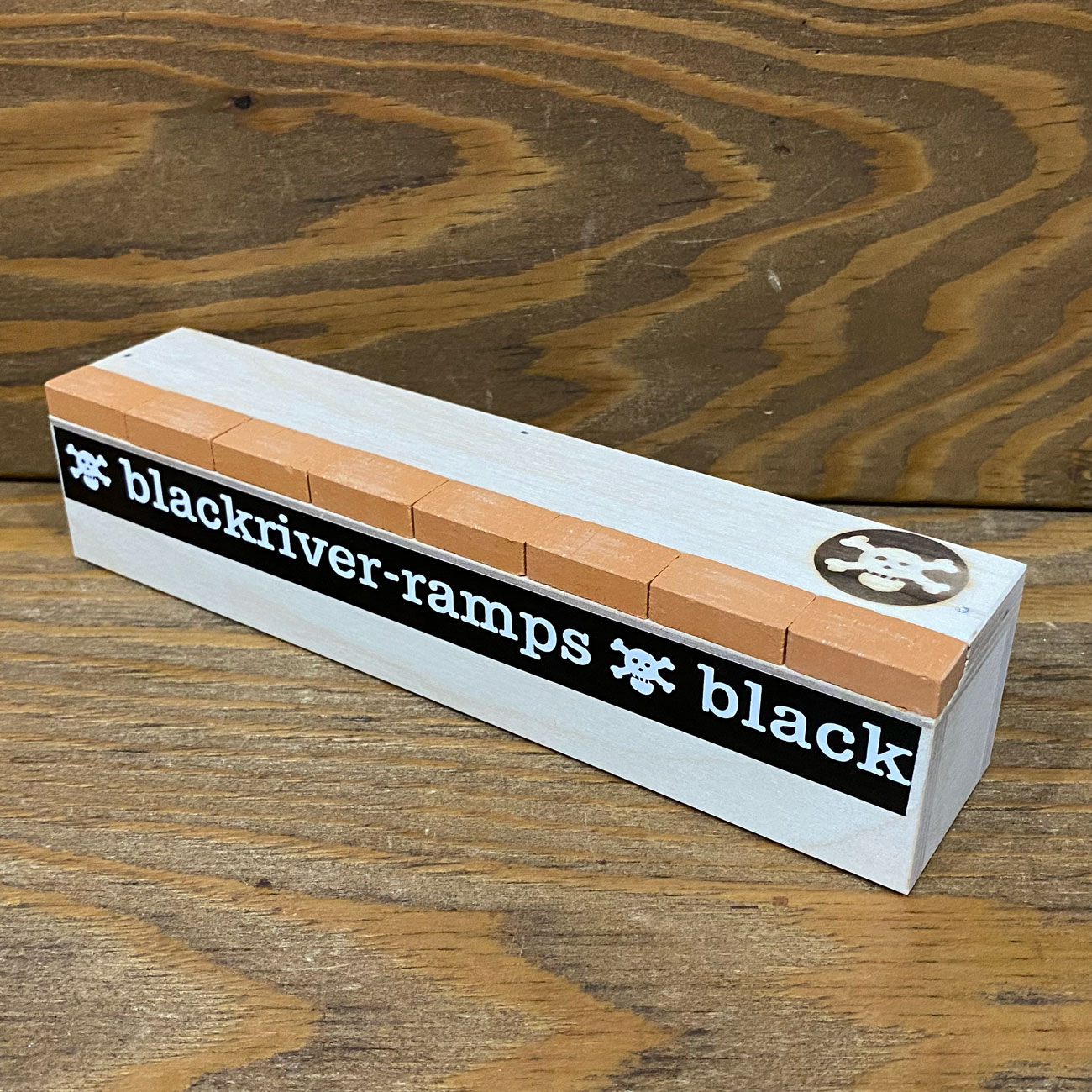 BLACKRIVER BRICK BOX