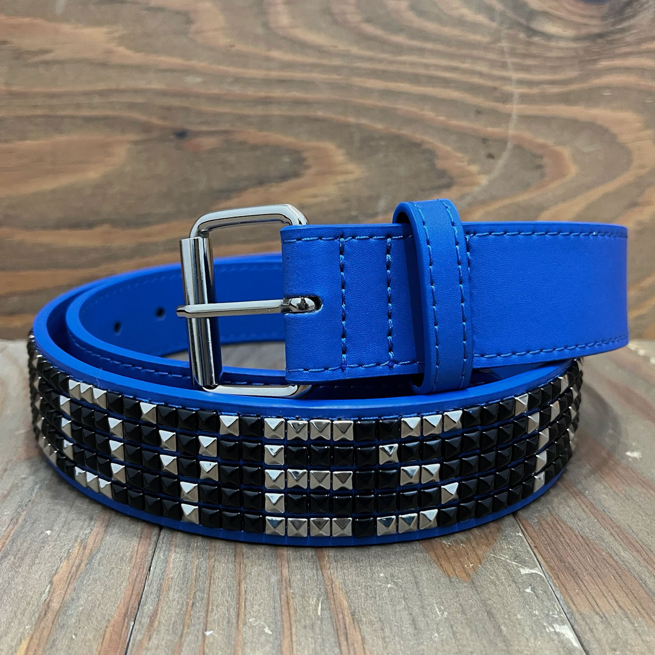 LOOSEY LOVES YOU STUDS BELT
