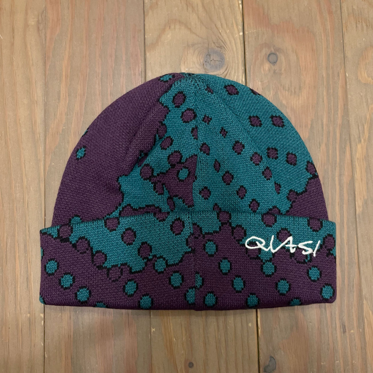 QUASI DITHER BEANIE EGGPLANT