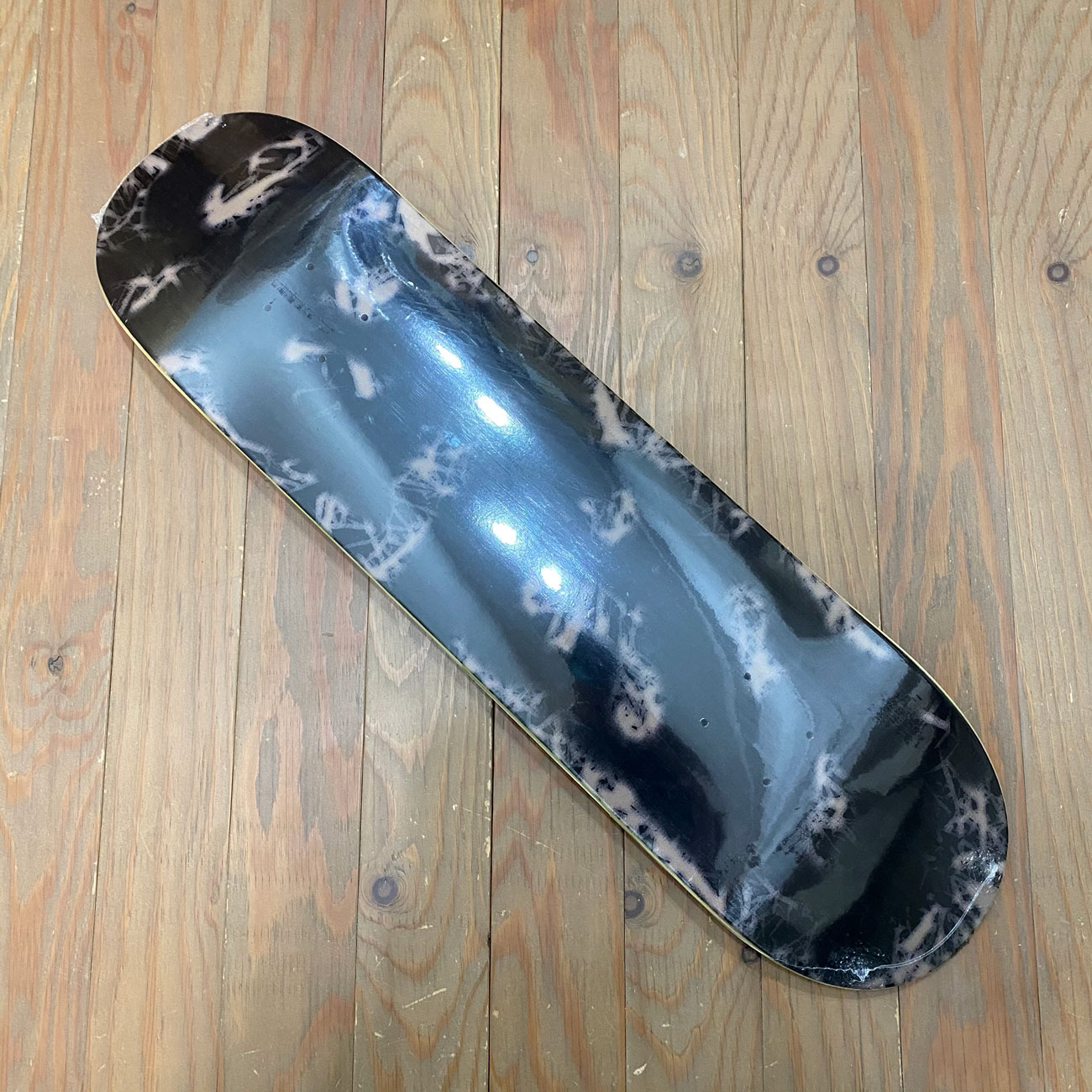 GENESIS GREY GLOW GRASS DECK 8.25inch