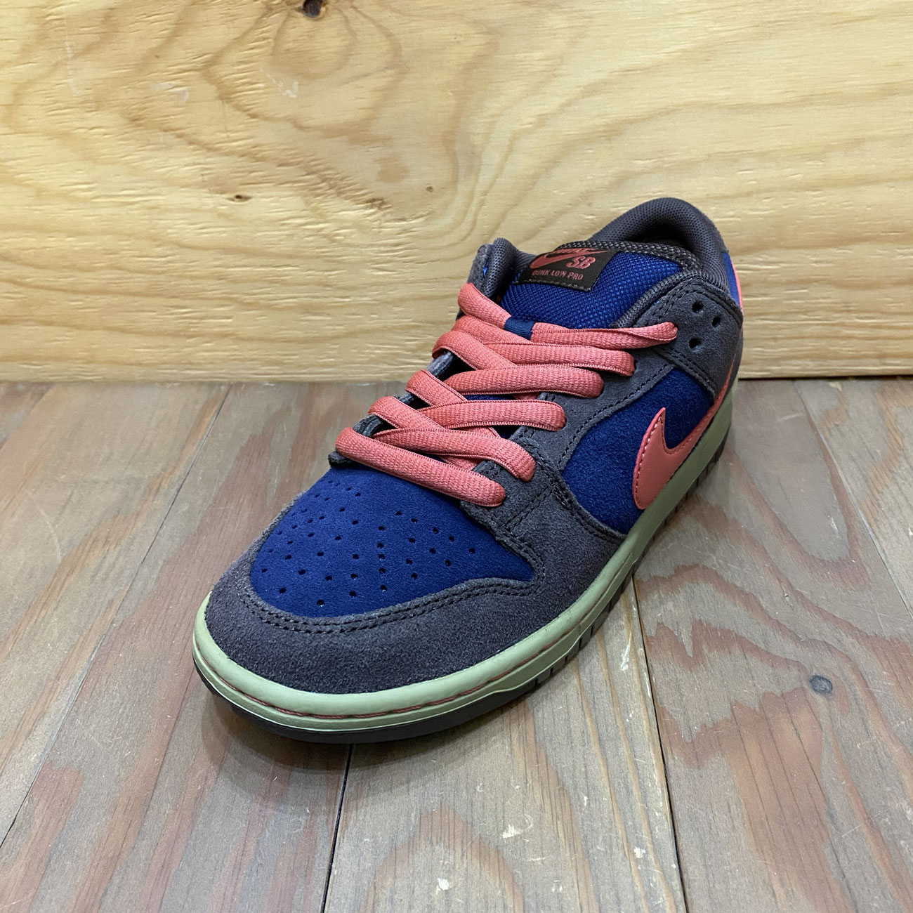 NIKE SB（ナイキエスビー） | 東京のスケートボードショップ・通販なら