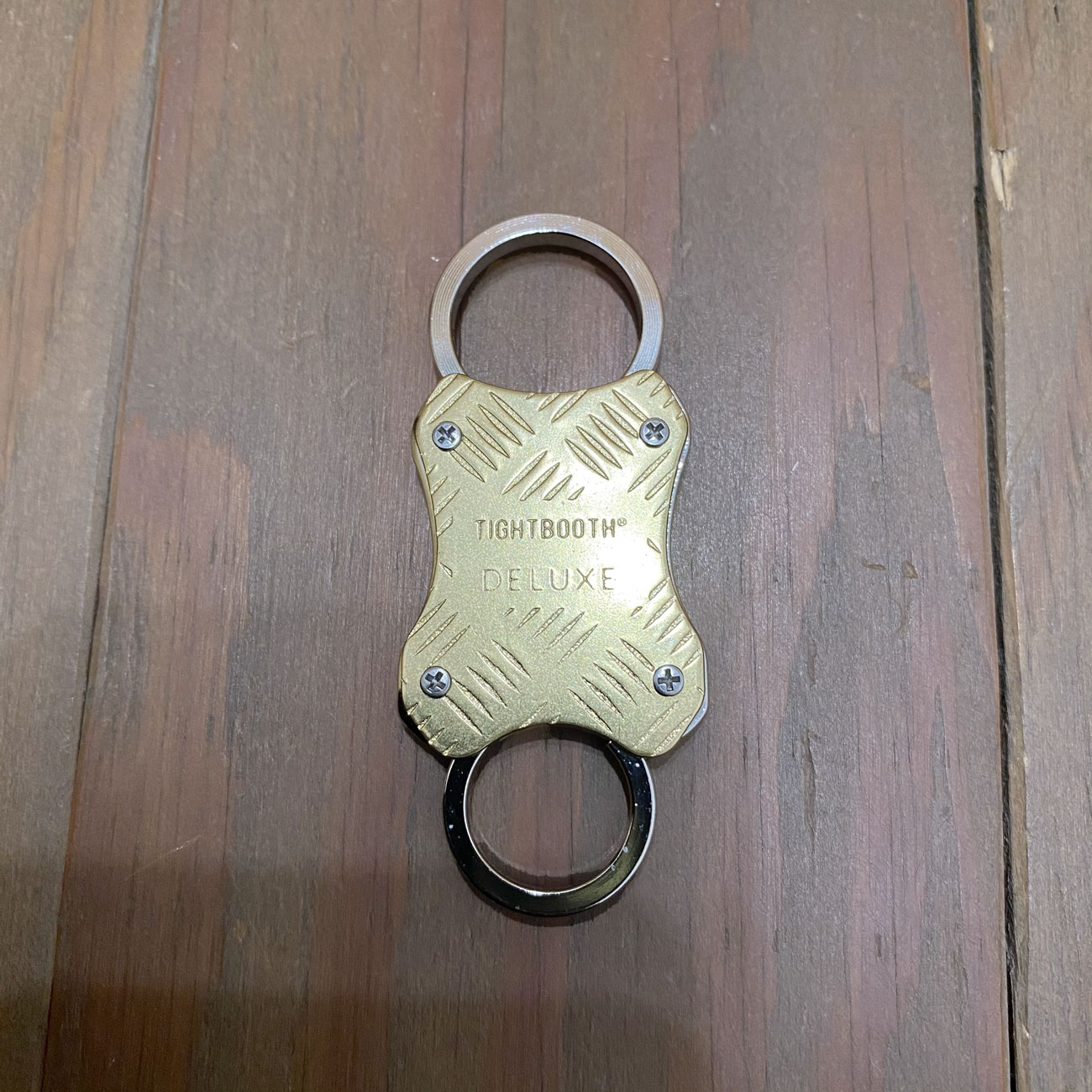 TIGHTBOOTH CHECKER PLATE CARABINER