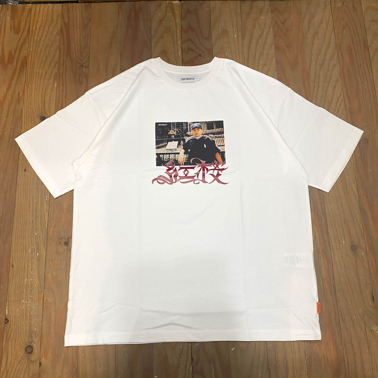 TIGHTBOOTH x 紅桜 T-SHIRT