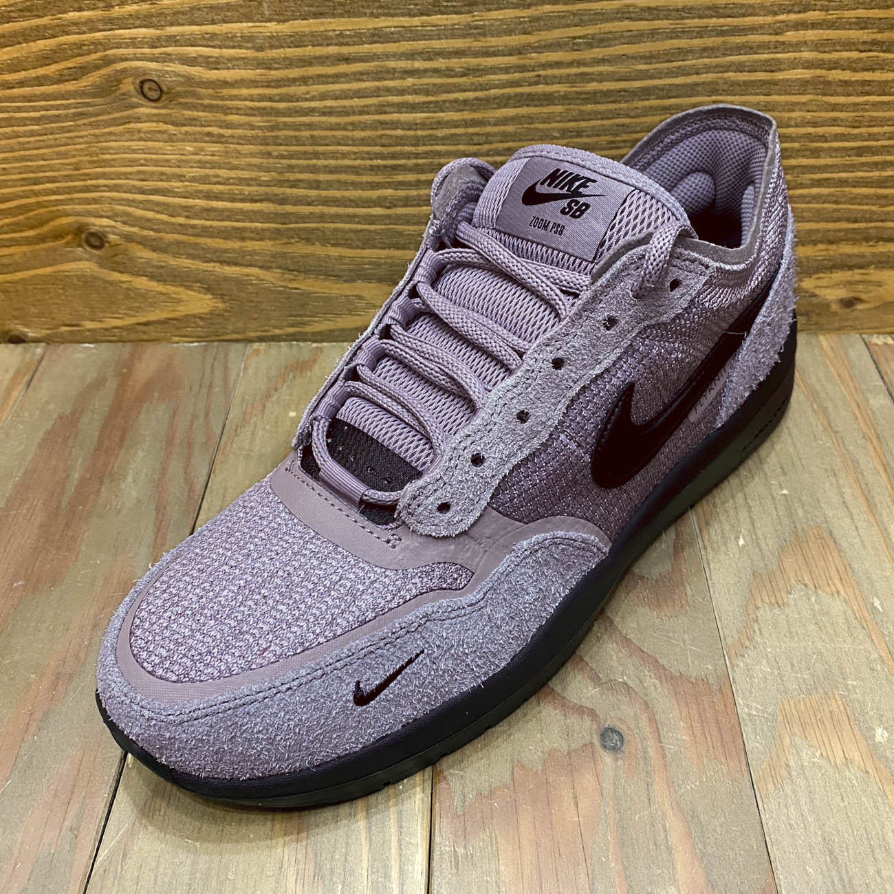 NIKE SB PS8 LT VIOLET ORE/BLACK