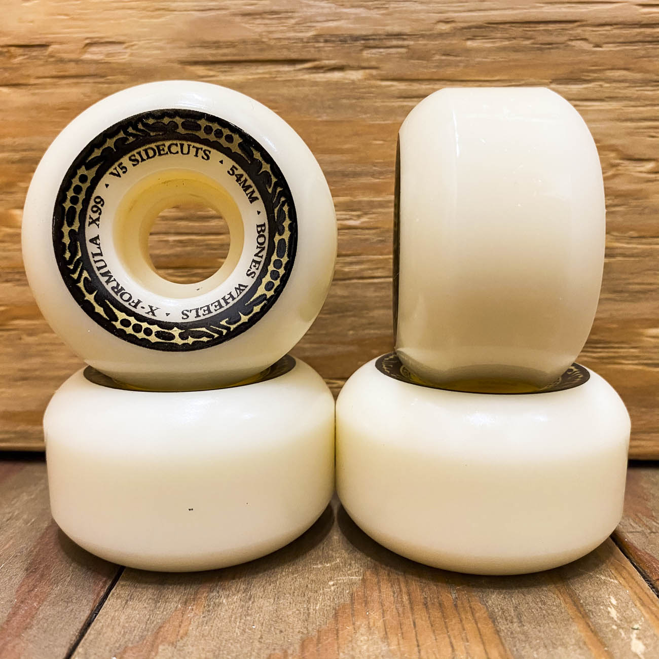 BONES　X-FORMULA V5 SIDECUTS 99A 54mm 