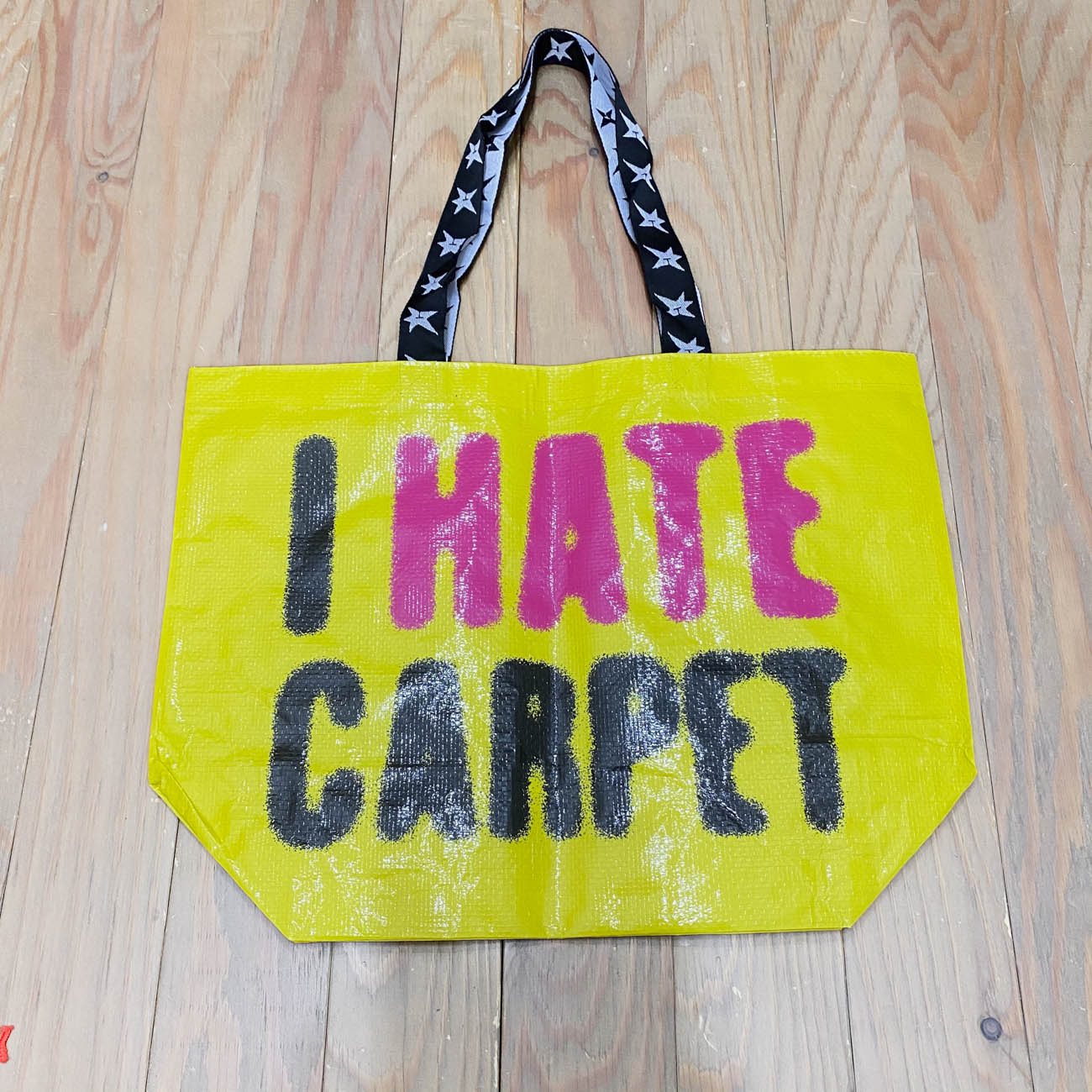 CARPET COMPANY I HATE CARPET MESH TOTE