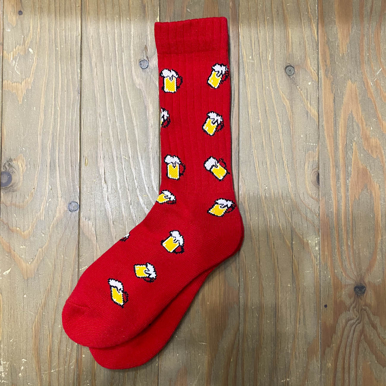 EAZY M!SS BEER SOX