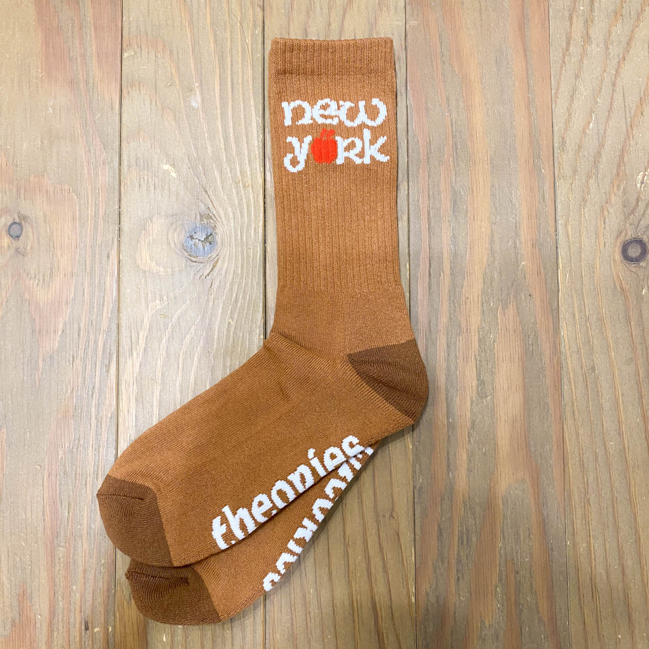 THEORIES BIG APPLE SOX