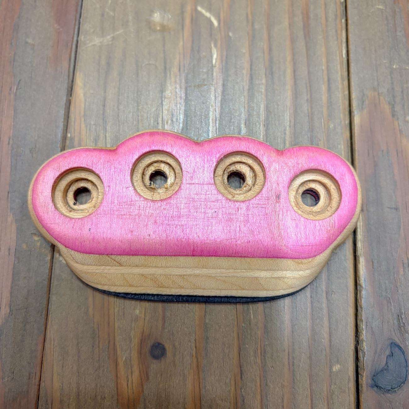 FIRST SKATES KNUCKLE SLIDER