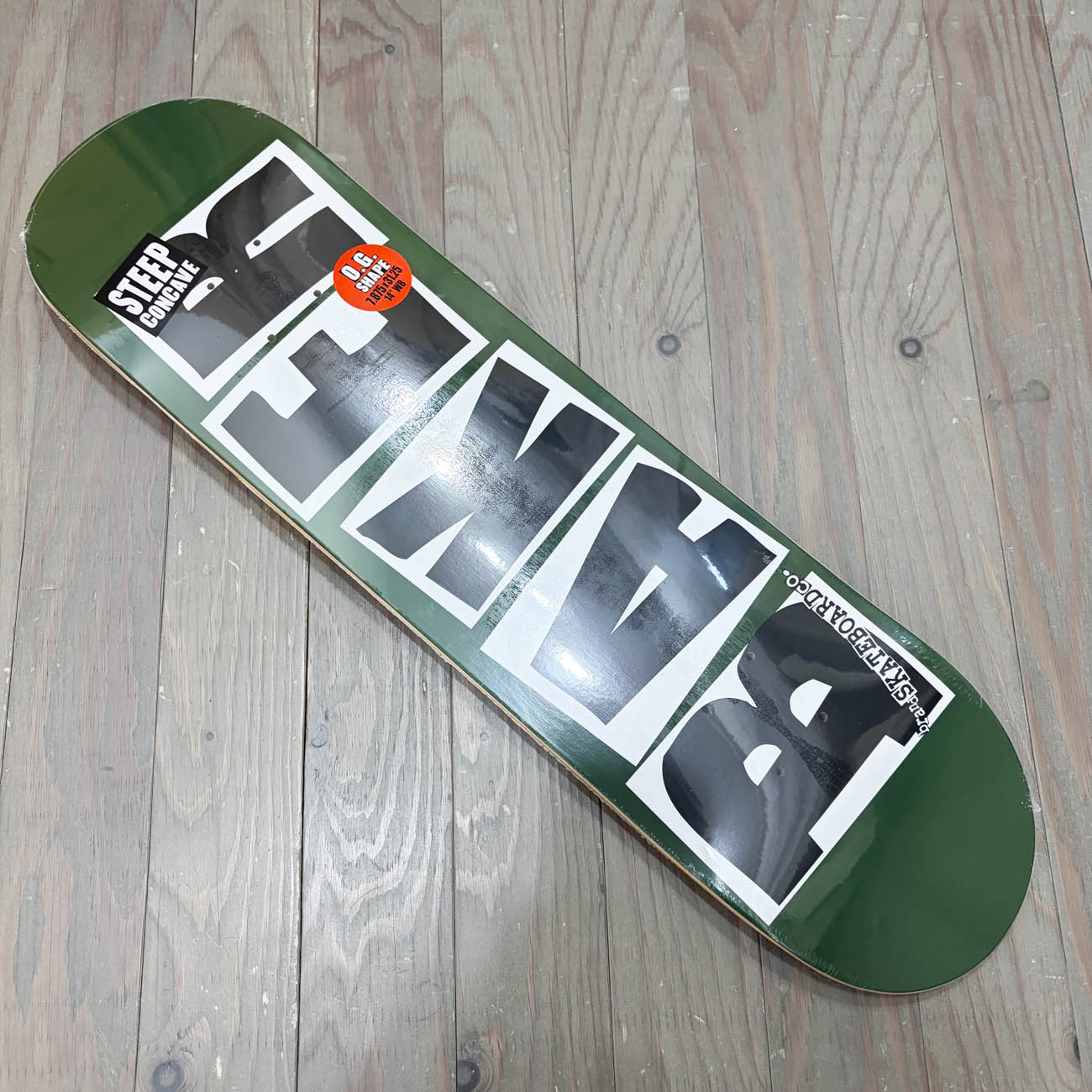BAKER BRAND LOGO GREEN DECK 7.875inch