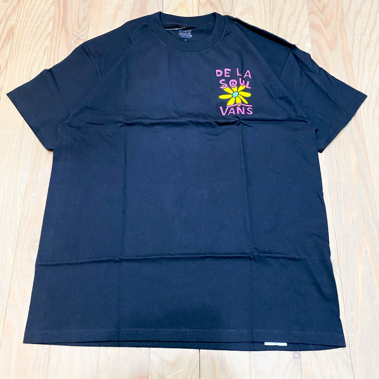 VANS DE LA SOUL D.A.I.S.Y TEE