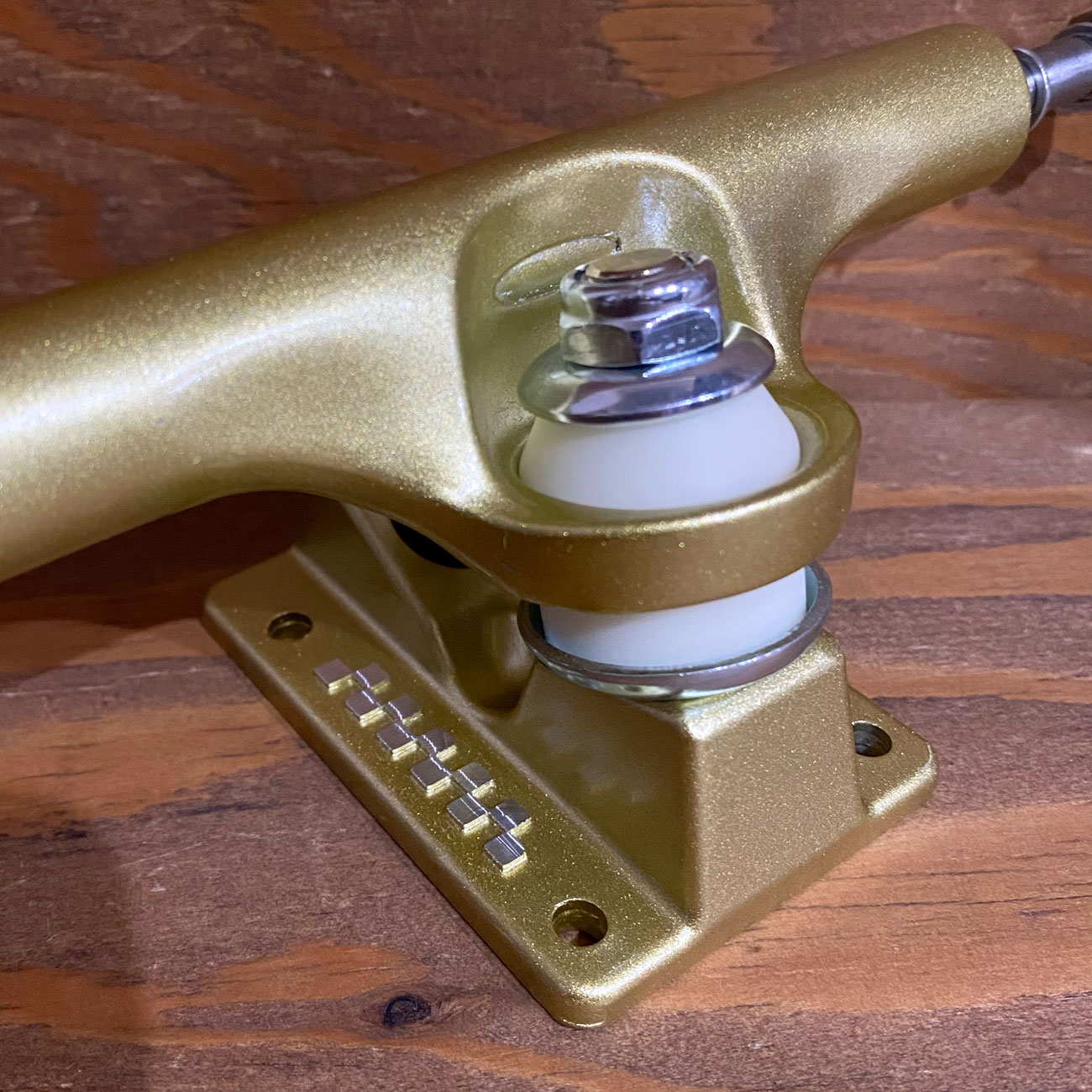 ACE TRUCKS AF1 GOLD 33-44