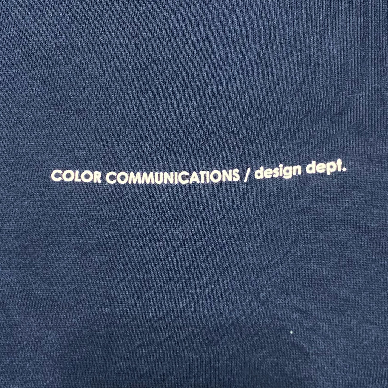 COLOR COMMUNICATIONS DRIP EMB LETTER CREW SWEAT