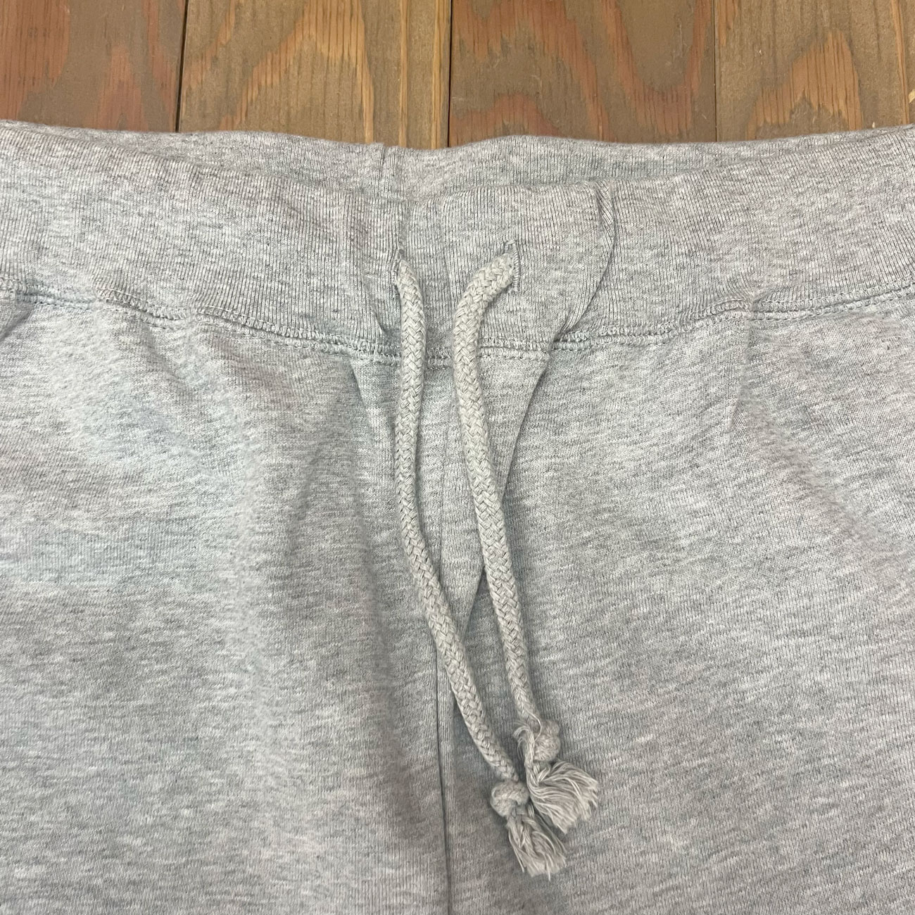 COLOR COMMUNICATIONS DRIP EMB LETTER SWEAT PANTS GREY
