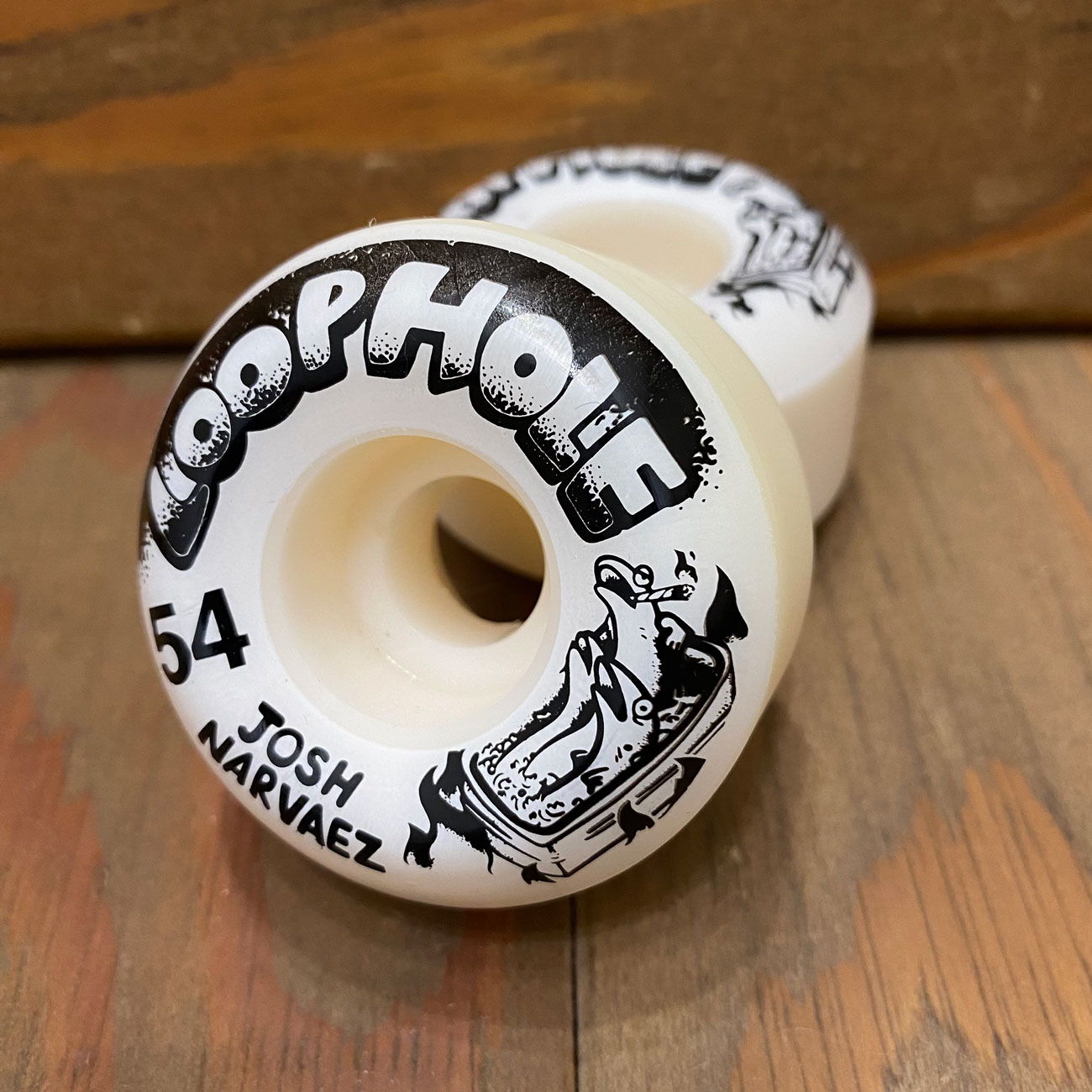 【スクエア】 LOOPHOLE JOSH NARVAEZ 54mm WHEELS