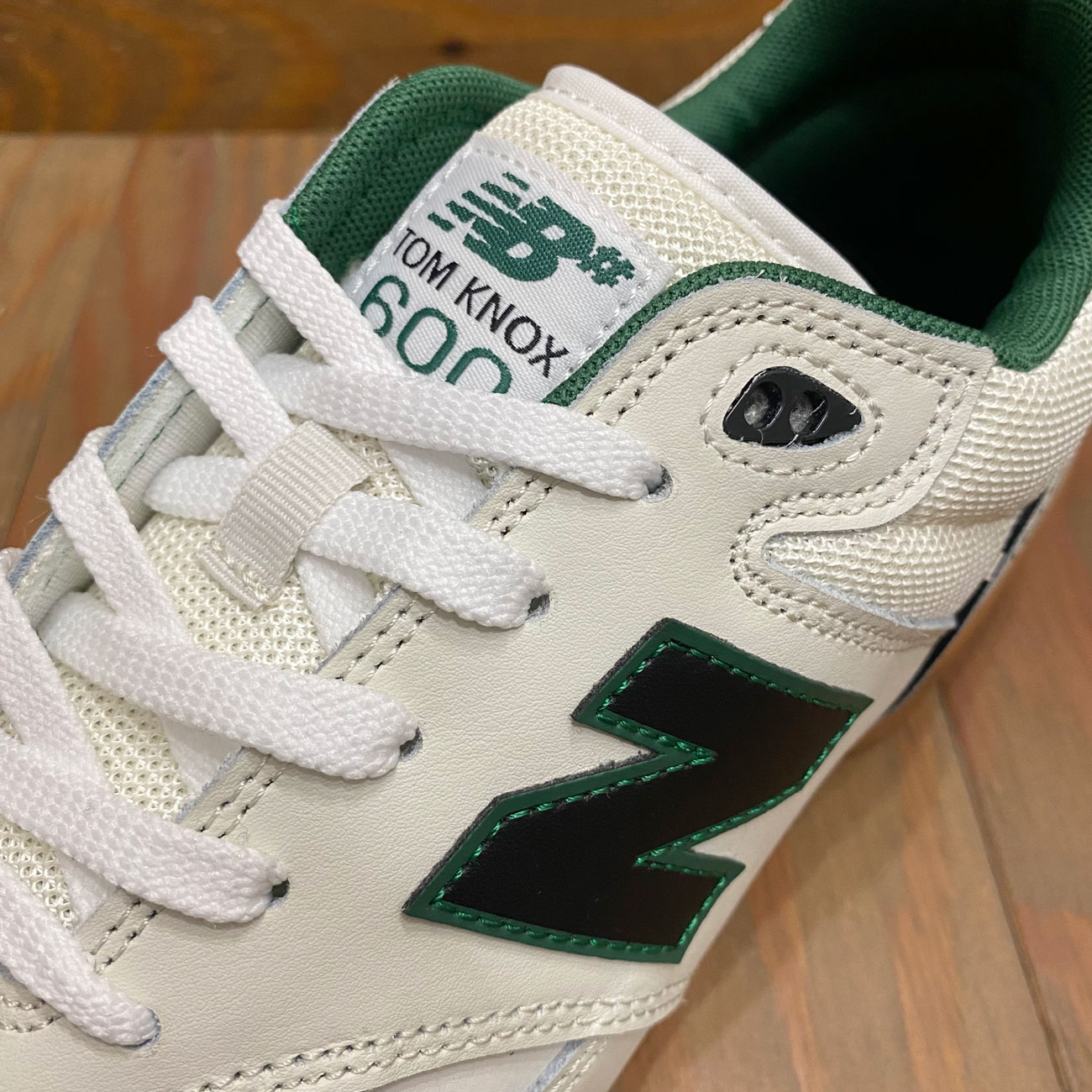 NB NUMERIC TOM KNOX 600 OGS HIGHSOX SKATEBOARDS