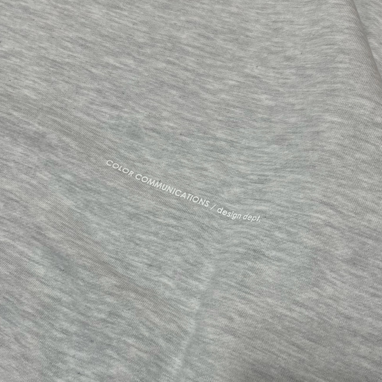 COLOR COMMUNICATIONS DRIP EBM LETTER CREW SWEAT