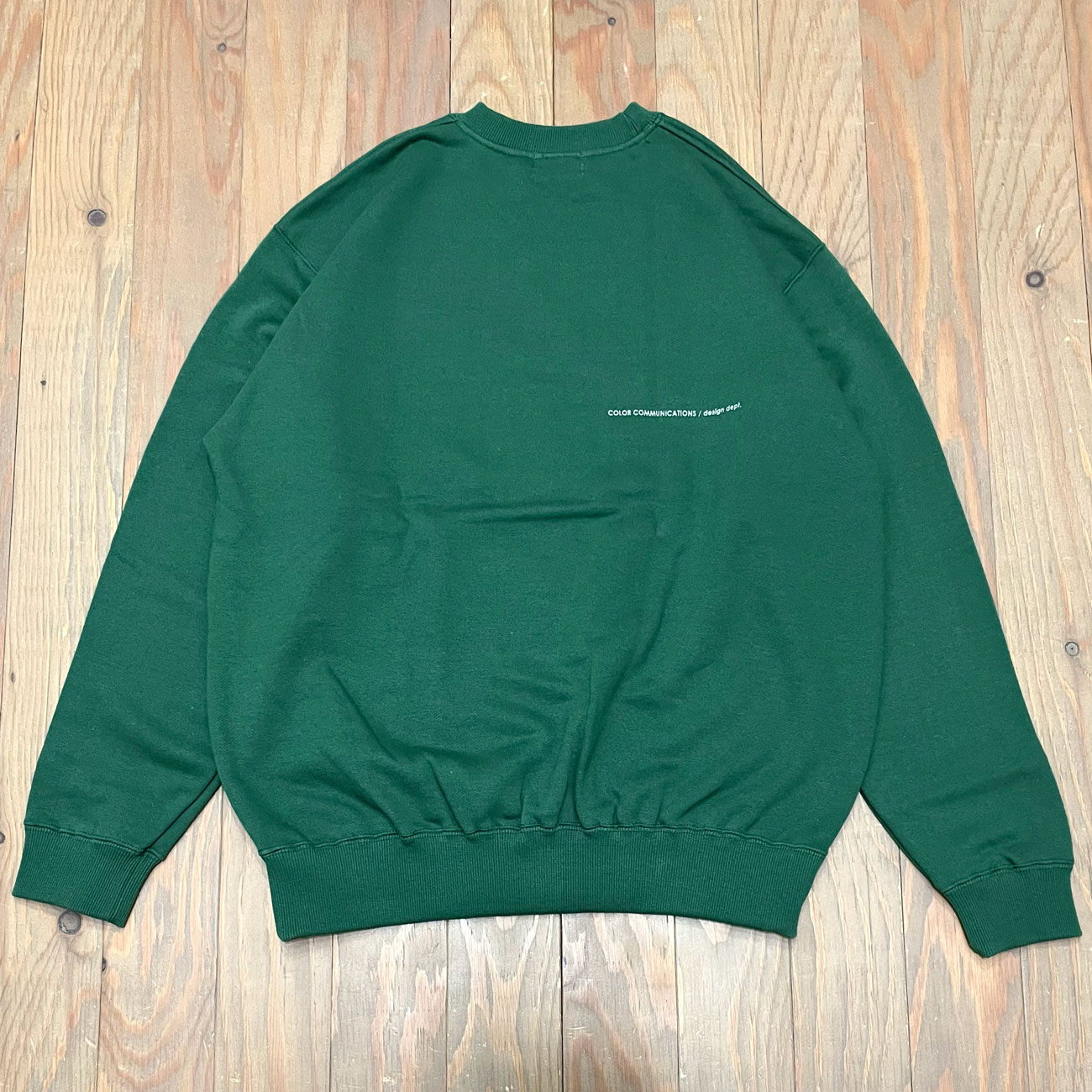 COLOR COMMUNICATIONS DRIP EMB LETTER CREW SWEAT