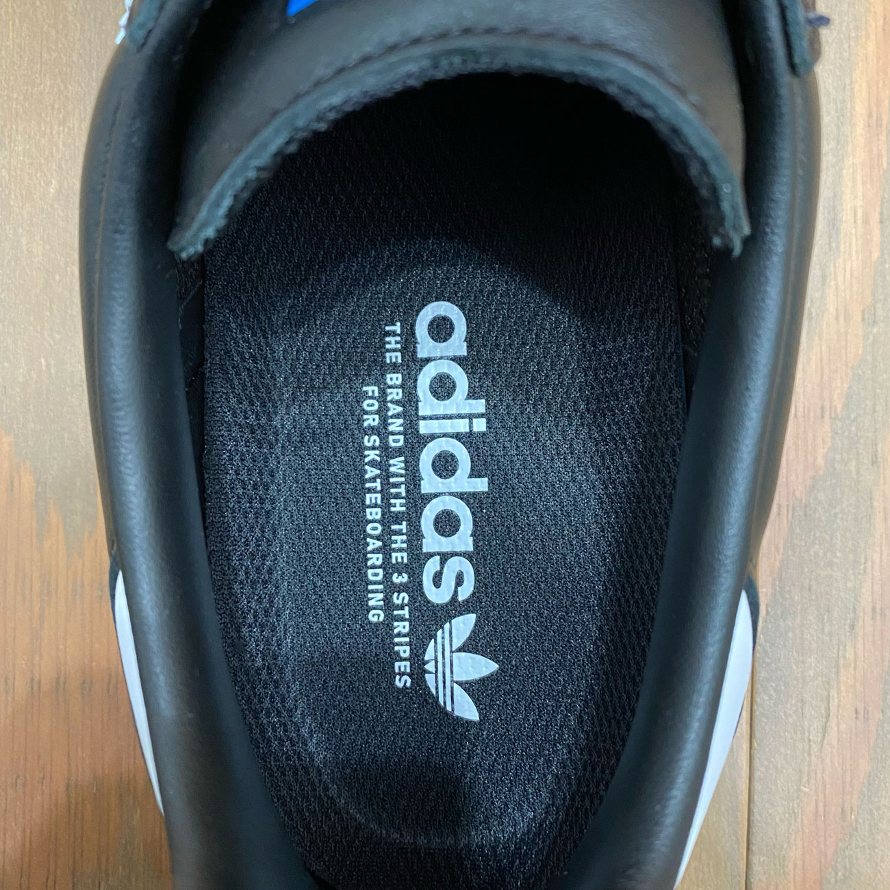 ADIDAS SAMBA ADV BLK/WHT