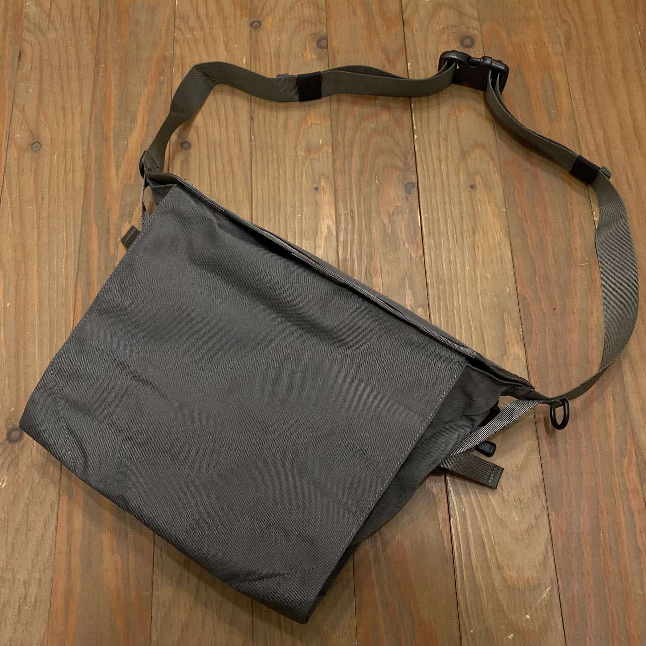 VAGA MAGIC POCKET BAG