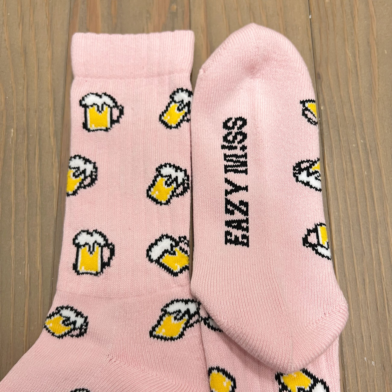 EAZY M!SS BEER SOX