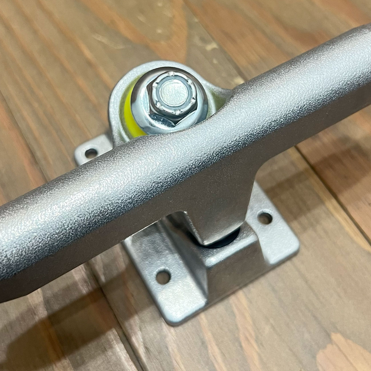 LURPIV SOLID POLISHED 140/145/150/160mm TRUCKS