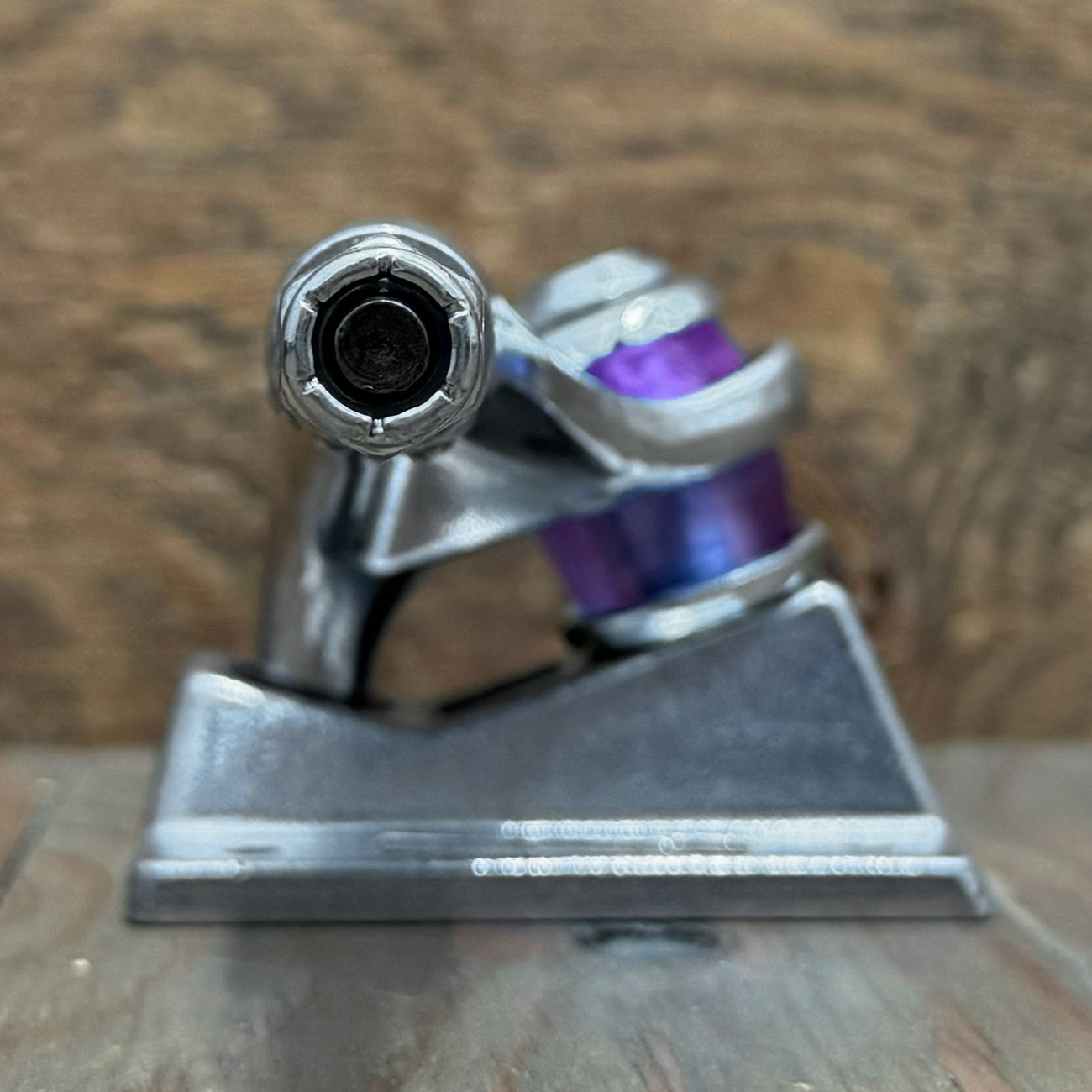 THUNDER TRUCK INVERT POLISH 147HI-149HI