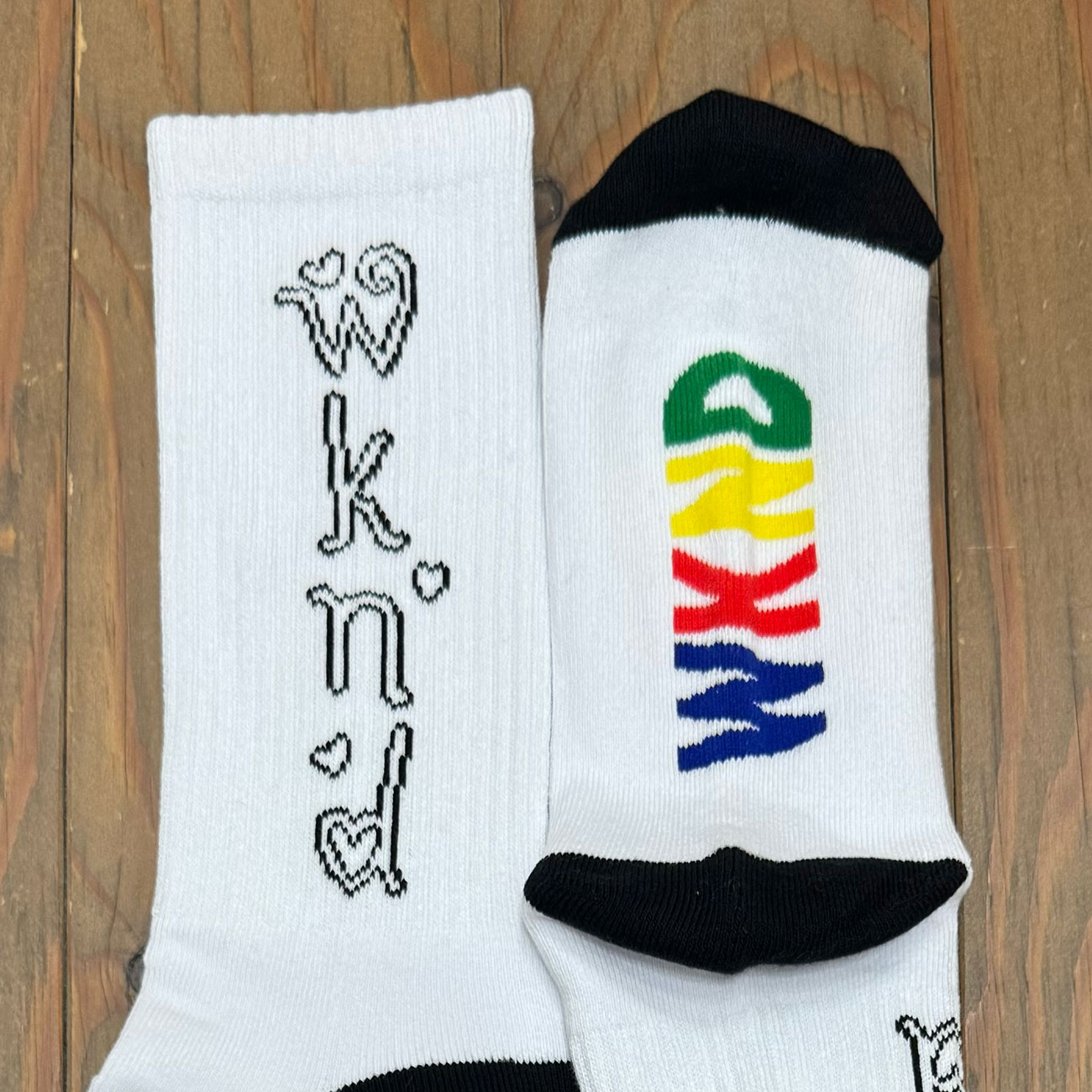 WKND HEART SOX
