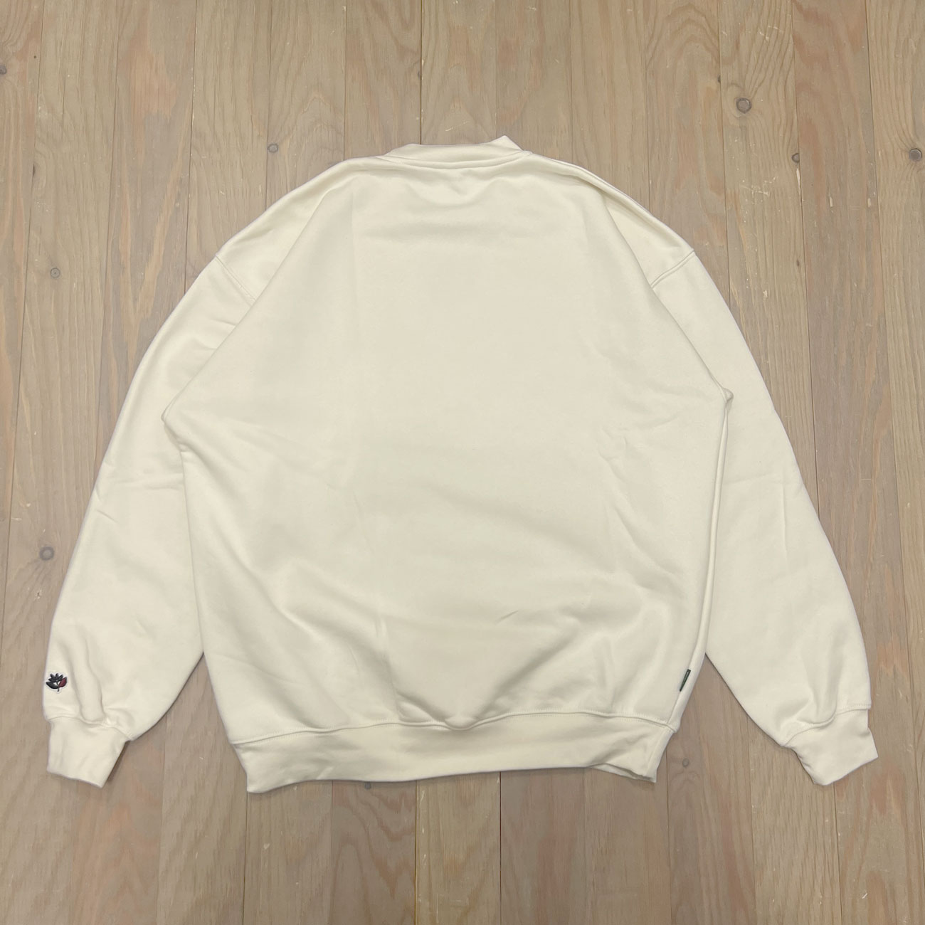 MAGENTA SCRIPT CREWNECK 