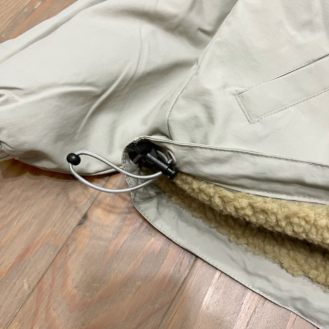 COLOR COMMUNICATIONS DRIP EMB NYLON BOA REVERSIBLE