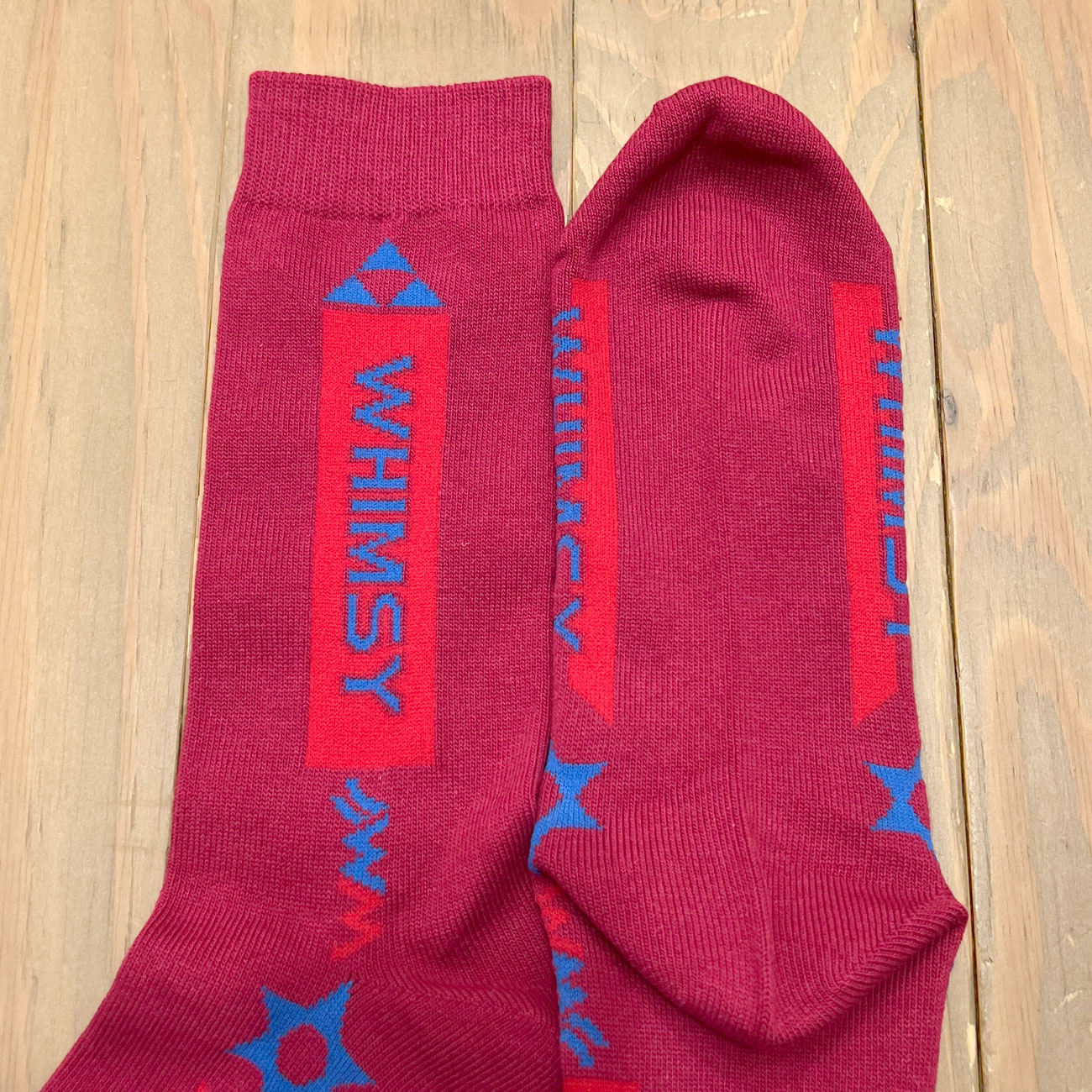WHIMSY SNOW TOUR SOCKS CHERRY