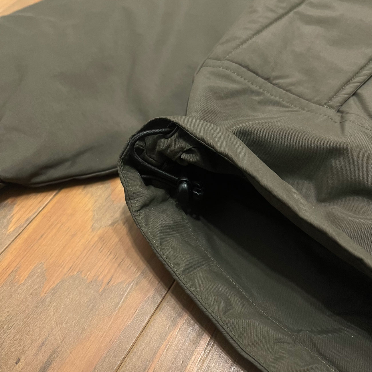 COCKROACH MINT SLOWUP PUFF JACKET