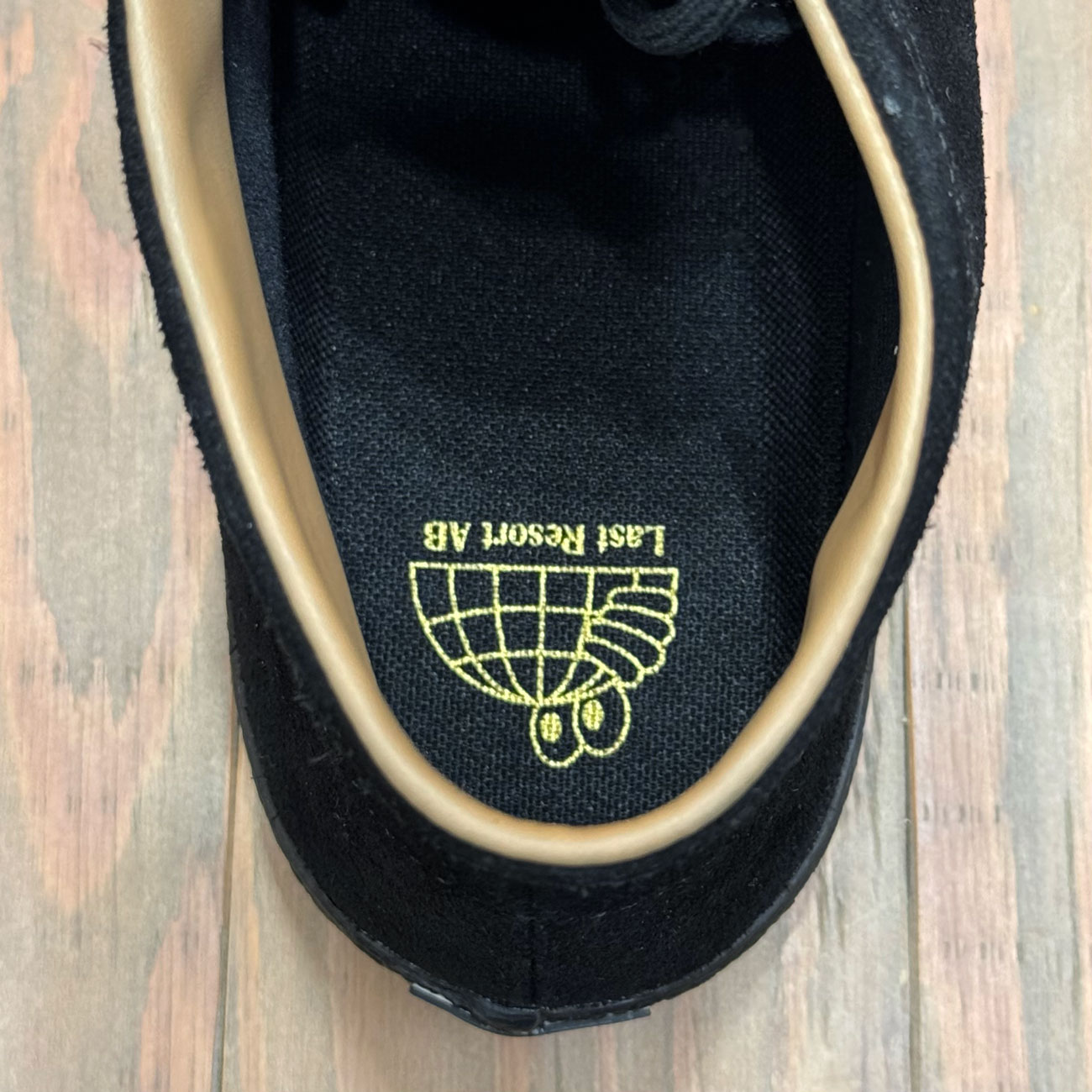 LAST RESORT AB VM006 MOC HI BLACK/BLACK