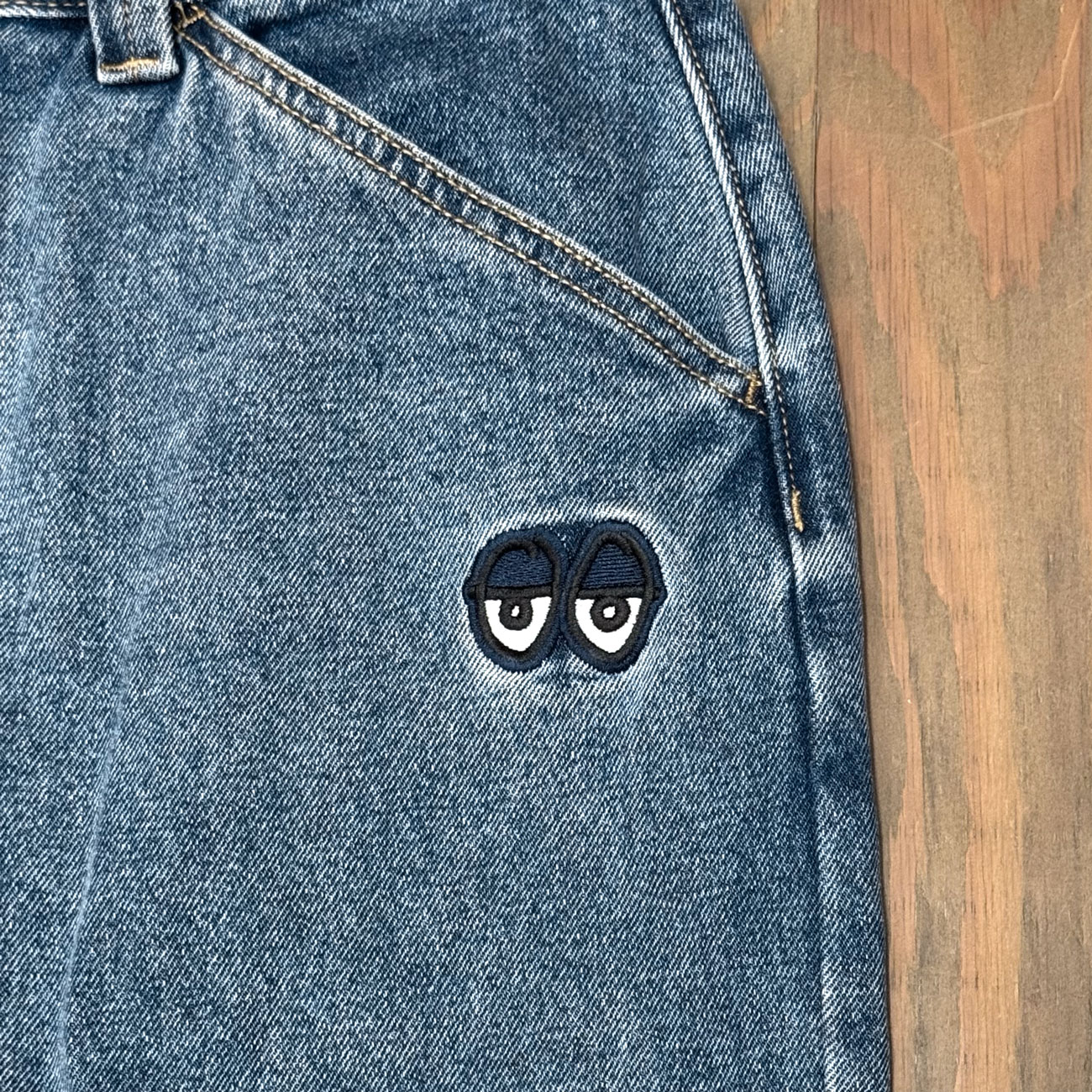KROOKED EYES DENIM PANTS