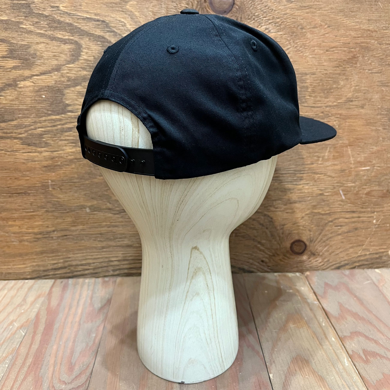 COLOR COMMUNICATIONS WAWA OWL EMB UNSTRUCTURED CAP