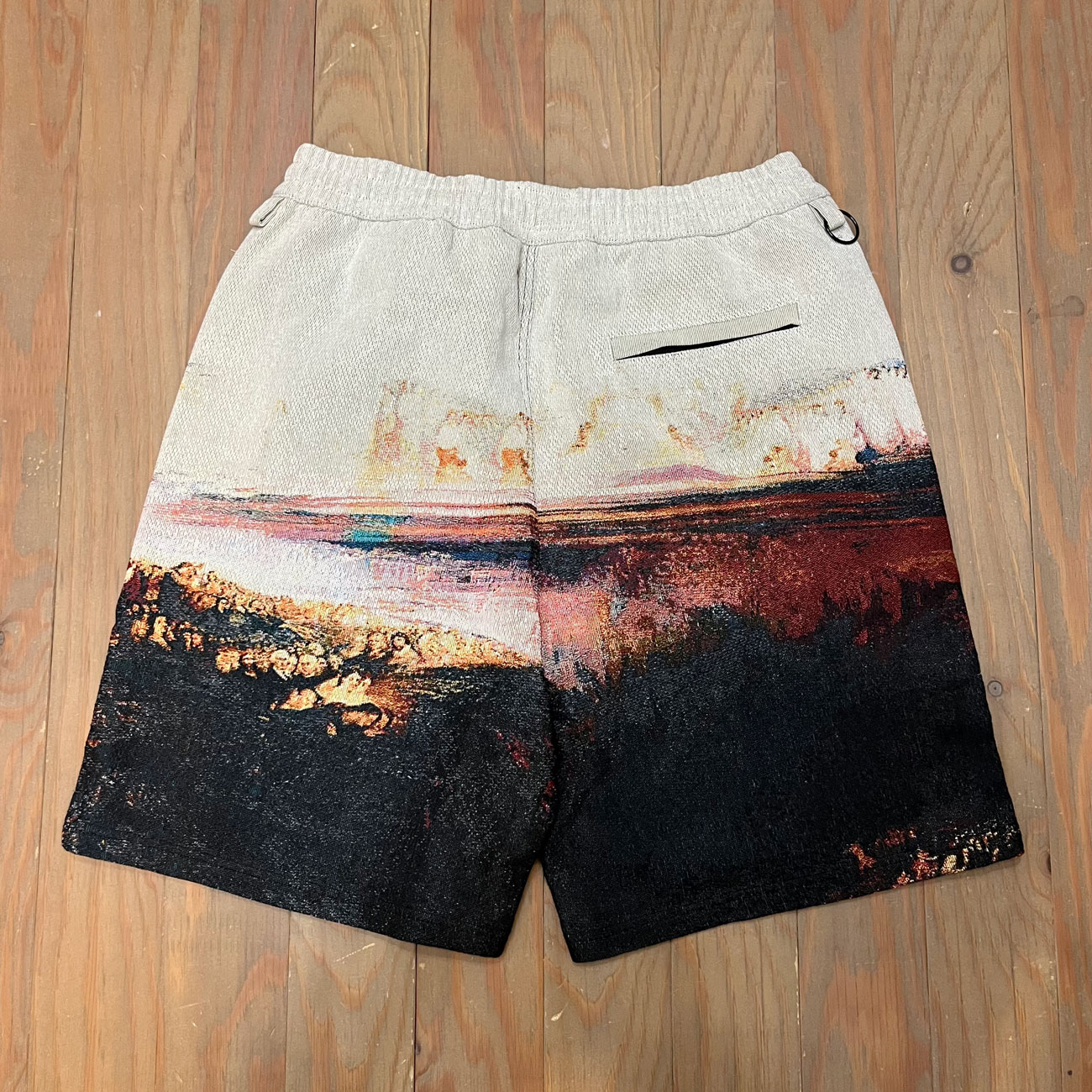 WELCOME RAPTURE JACQUARD TAPESTRY SHORTS