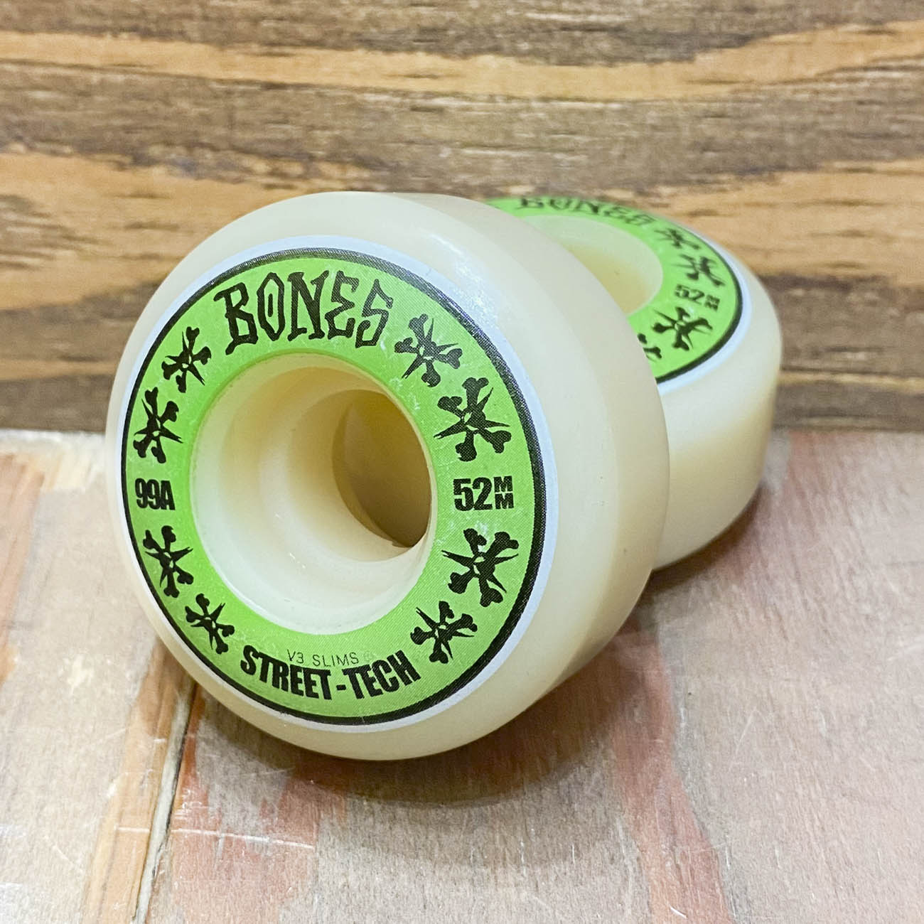 【ノーマル】 BONES STF SLIM V3 99A 52mm 写真撮り直し
