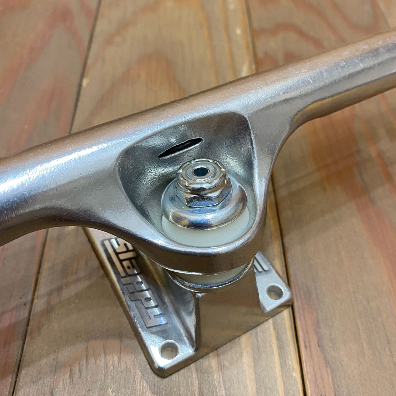 SLAPPY ST1 HOLLOW TRUCKS 11.0