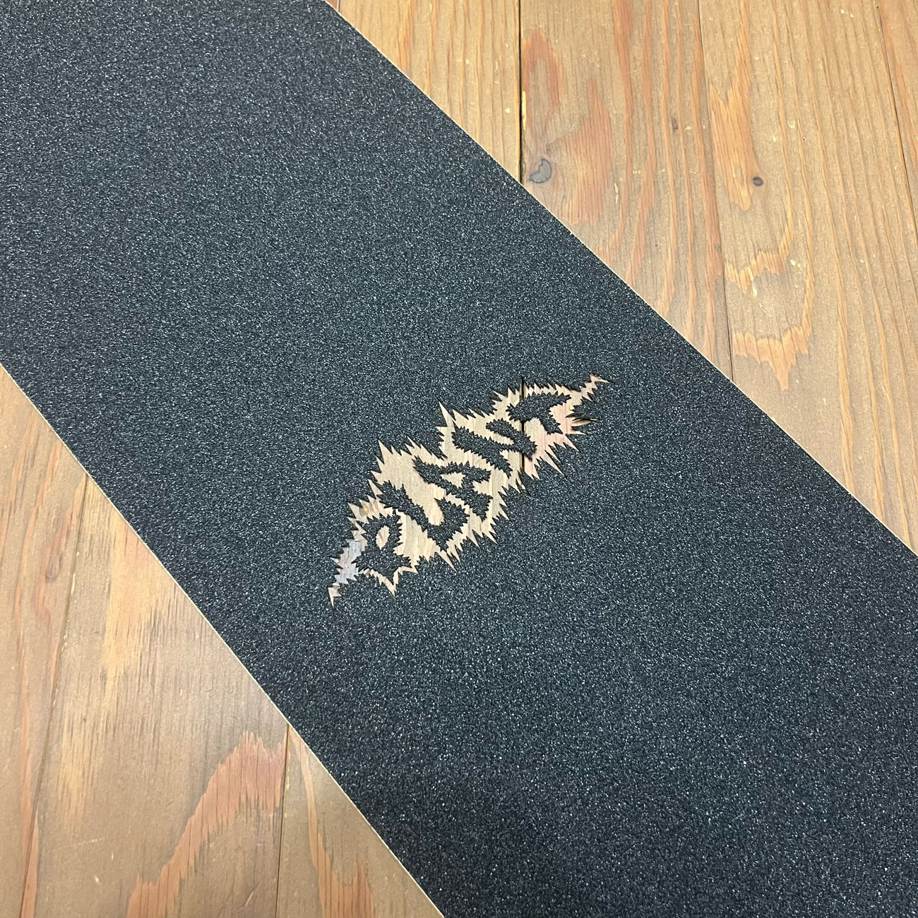PLANT NOISE LOGO DIE CUT GRIPTAPE