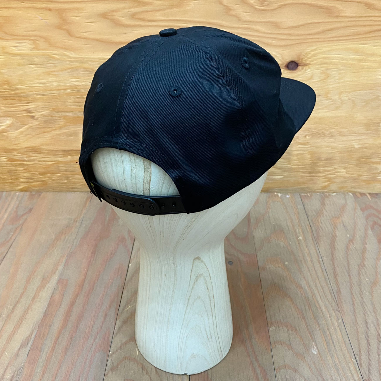 KROOKED MOON SMILEY SNAP BACK CAP