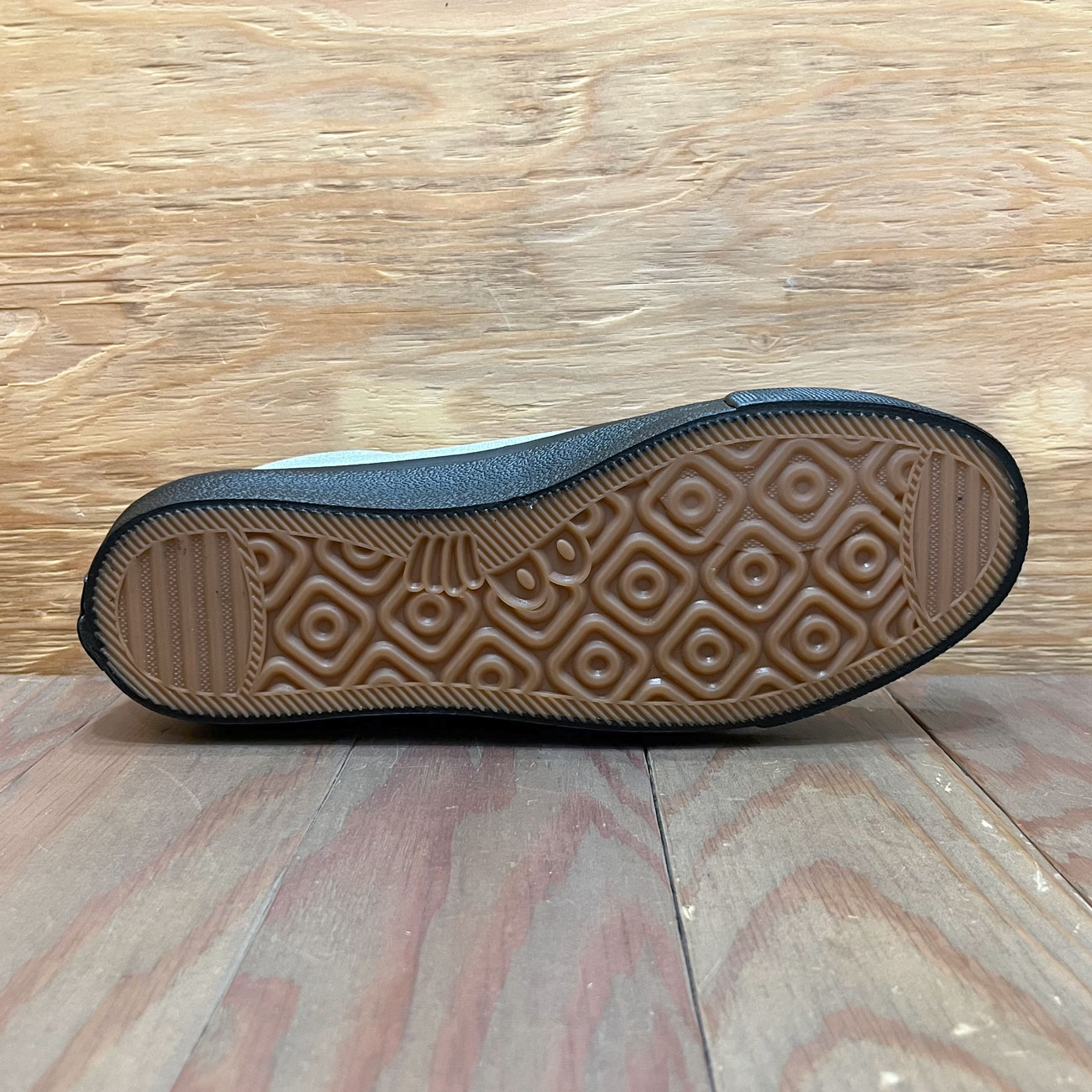 LAST RESORT AB VM004 MILIC ARTISAN WHITE/BLACK | 東京のスケート