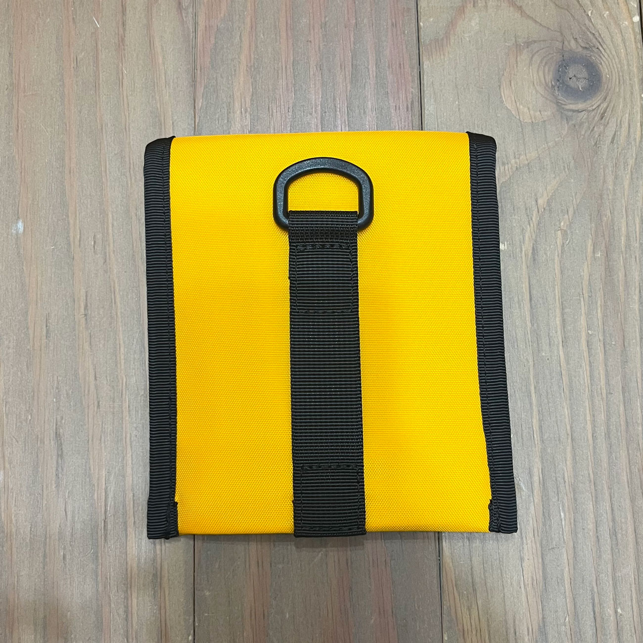 VAGA NANO COOLER WITH SKATE WAX