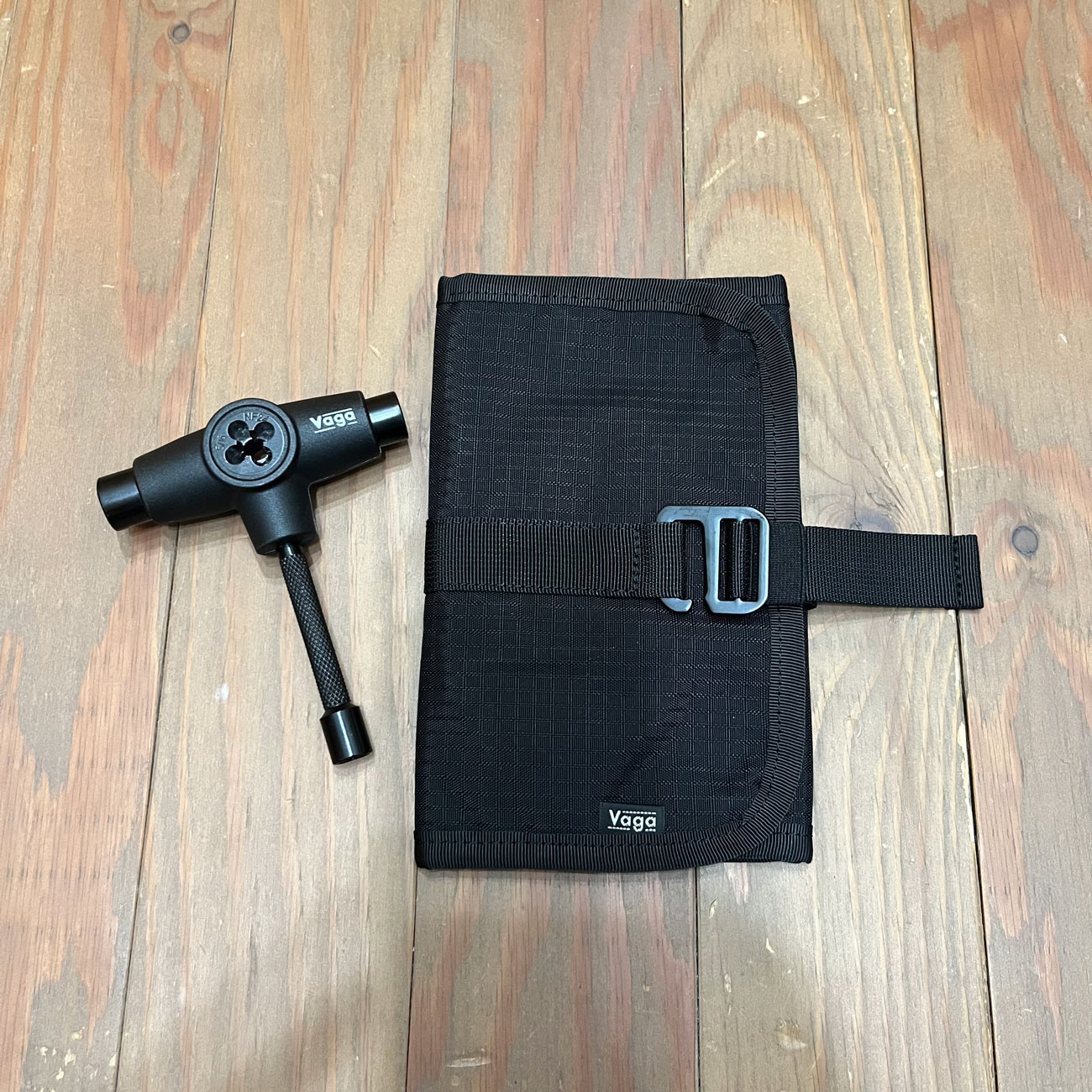 VAGA NANO COOLER WITH SKATE WAX