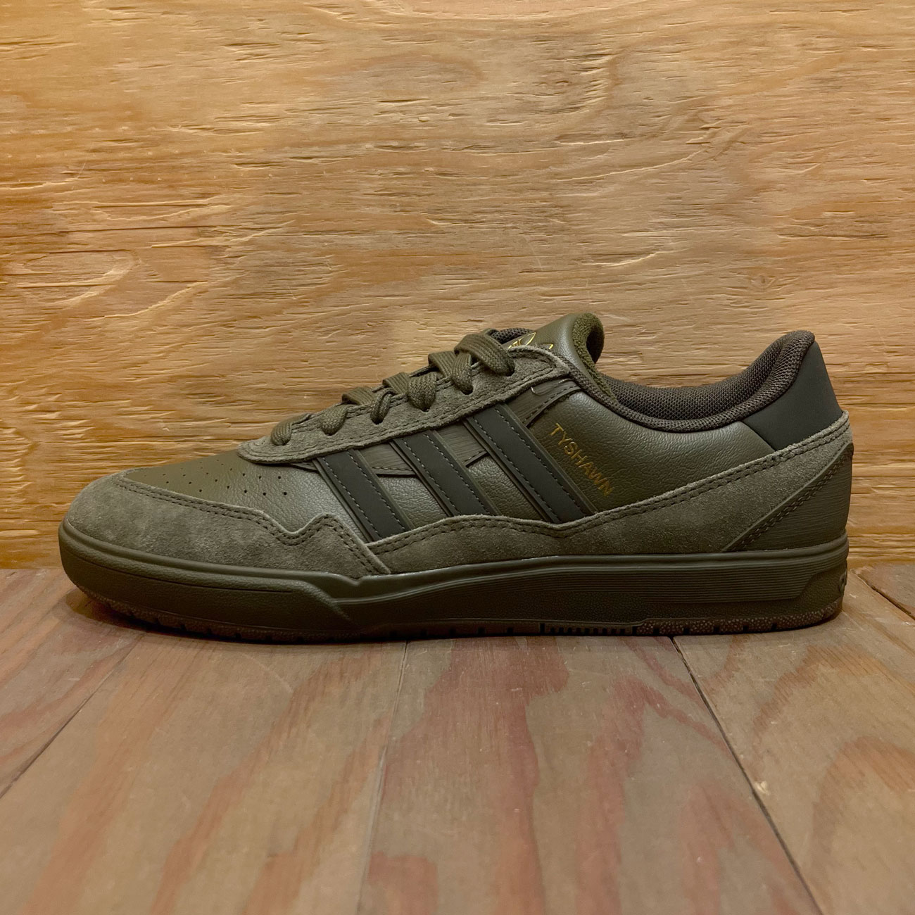 ADIDAS TYSHAWNII  OLIVE STRATA/SHADOW OLIVE/GUM
