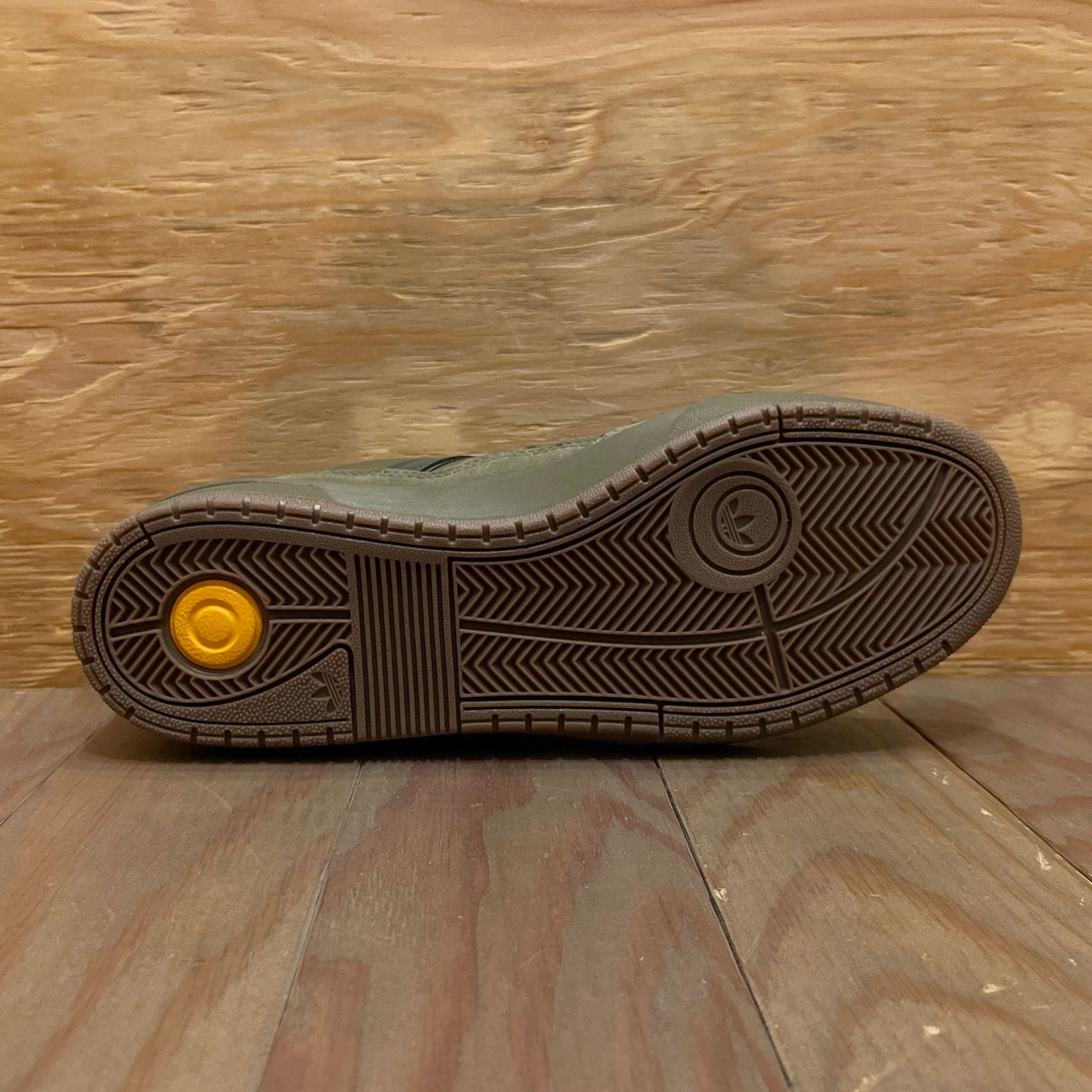 ADIDAS TYSHAWNII  OLIVE STRATA/SHADOW OLIVE/GUM