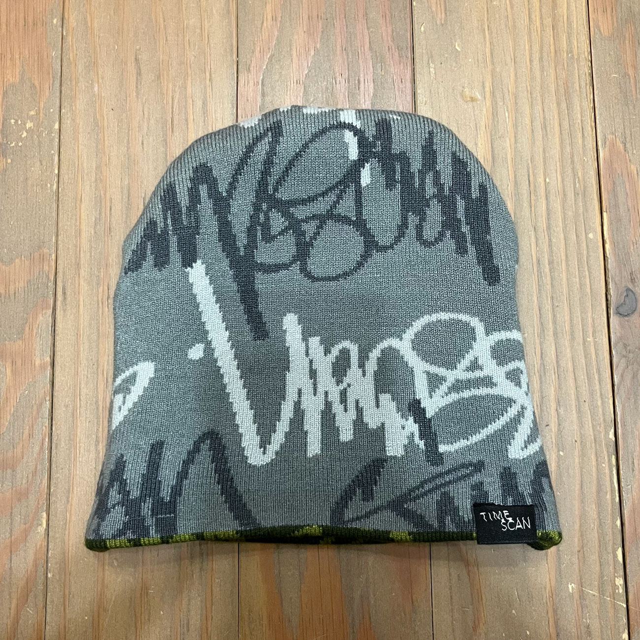 TIMESCAN SCRIPT REVERSABLE BEANIE