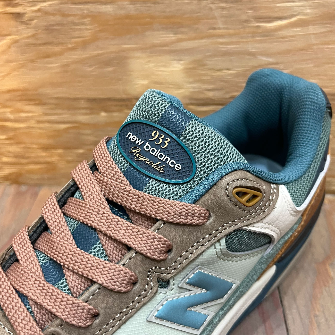 NB NUMERIC ANDREW REYNOLDS 933ORI